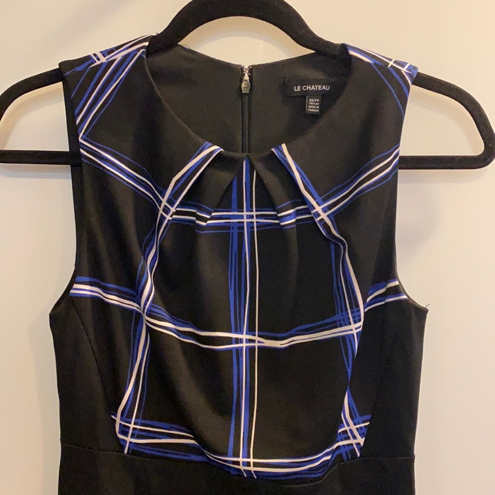 Le Chateau sheath dress in xs
